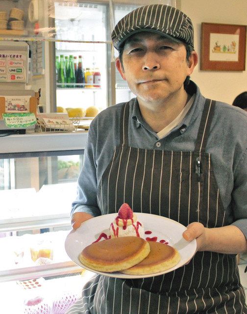 「懐かしい味わいを楽しんで」と語る川島克之さん＝東京都港区で