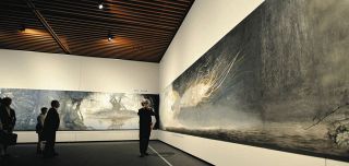 西田俊英さん超大作「不死鳥」完成分を紹介　五浦美術館、きょうから作品展