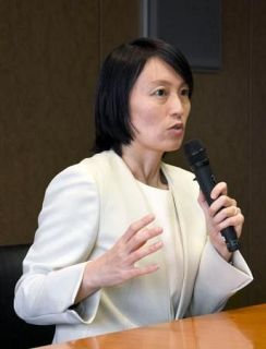 「政治闘争は不本意」と徳島市長　退任控え、就任時最年少女性