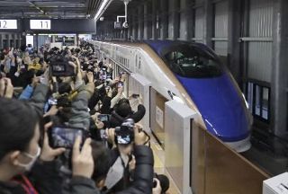 金沢―福井、７２万人利用　北陸新幹線、延伸１カ月