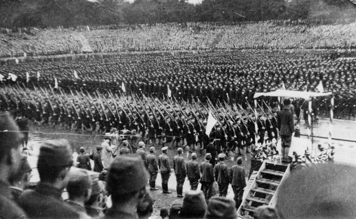 近づく本土攻撃 学徒出陣とサイパン島の戦い＜ビジュアル特集