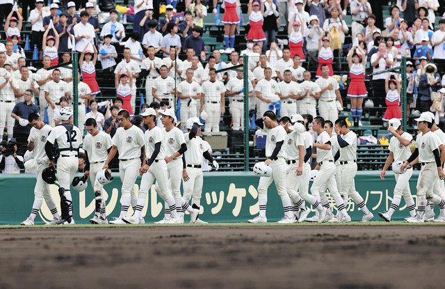 夏の甲子園＞日大三、逆転かなわず 最後まで諦めず声からし：東京新聞