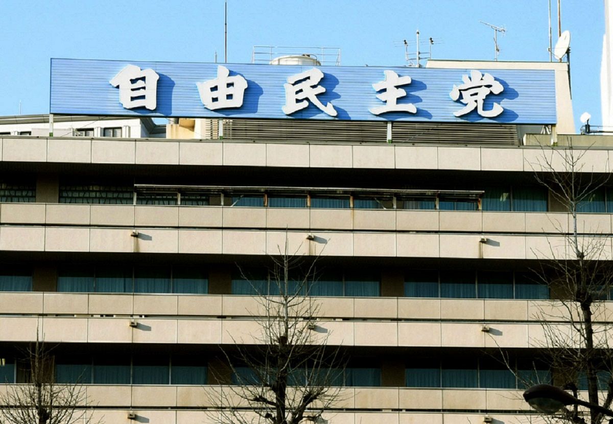 自民・青山繁晴参院議員「特権意識持ってない」と首相に反発　党則改正の議論継続と派閥解消を党幹部に要求：東京新聞 TOKYO Web