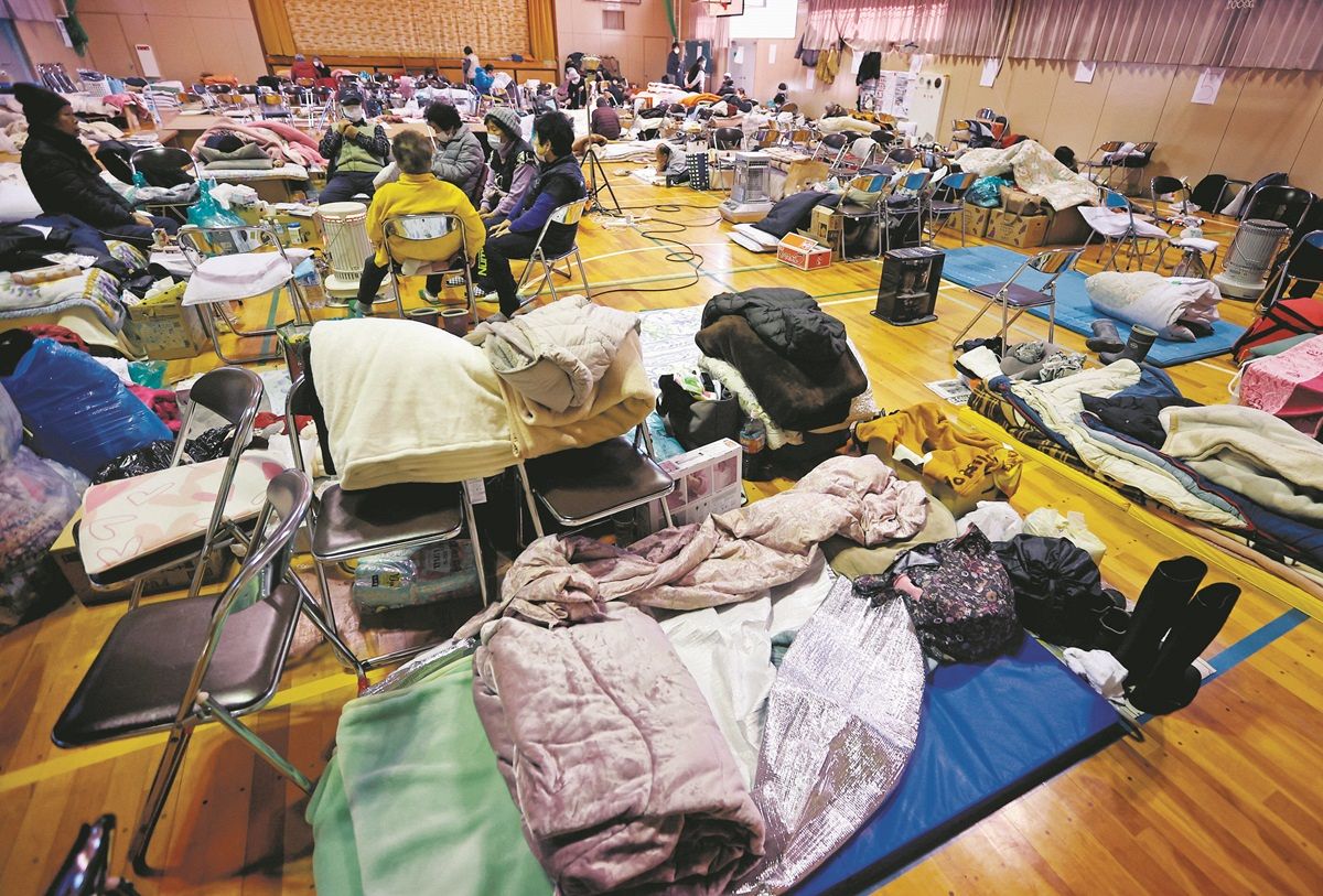 震 災 レイプ