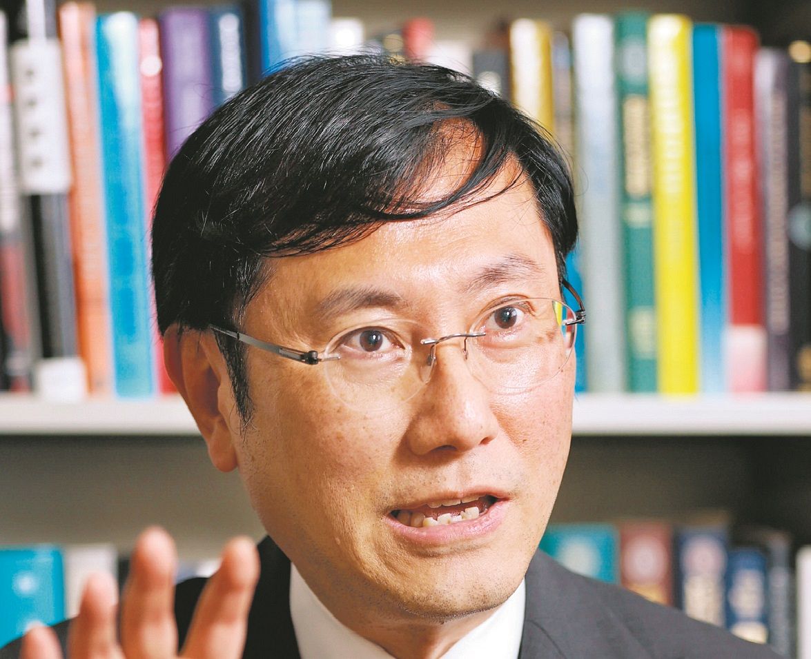政治改革について話す東大大学院の谷口将紀教授