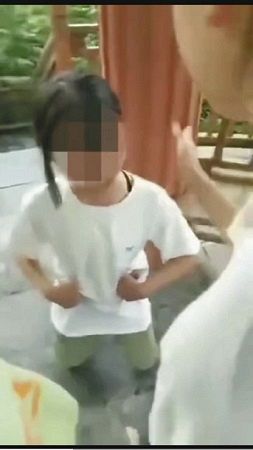 中国 いじめ 全裸 ゲスの極み！ 中国で15歳少女を全裸にして“フルボッコ”した ...