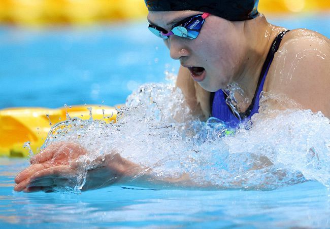 女子400㍍個人メドレーで2位となり、東京五輪代表を決めた谷川亜華葉の平泳ぎ