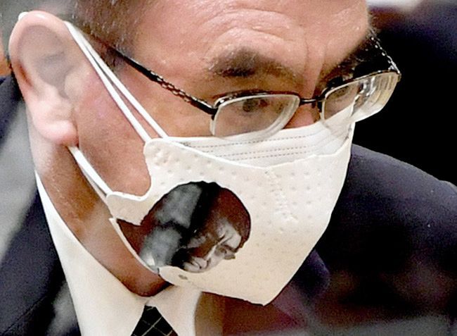 マスク 河野 河野太郎大臣のマスクが気になる！ 『コウノマスク』の画像のまとめとレビュー