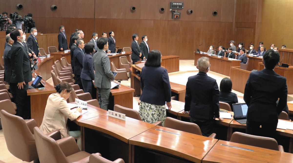 沼津市議会 「タケノコ」発言の江本市議 懲罰動議2度可決 陳謝拒否、出席停止1日処分に:東京新聞デジタル