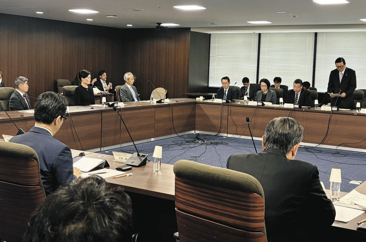 厚労省が「もっと残業できる労使協定」手助けに乗り出した 高市政権が狙う「規制見直し」…働く側は警戒感:東京新聞デジタル