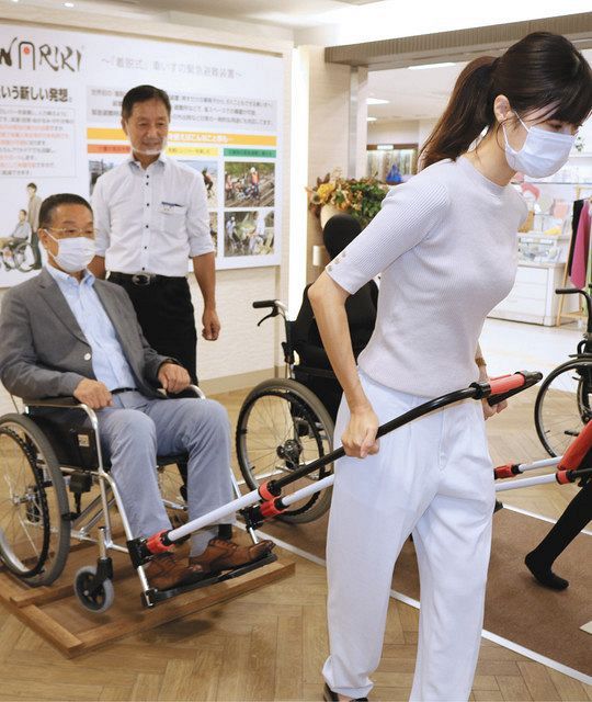 JINRIKI　車椅子　人力車　障害 車いすを人力車に 仕組み開発、世界へ「JINRIKI」 - YouTube