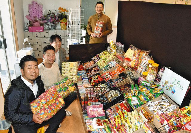 地域とつなぐ駄菓子屋さん 障害者就労へ 羽生で開業 地元の若手経営者ら 新たな風を 東京新聞 Tokyo Web