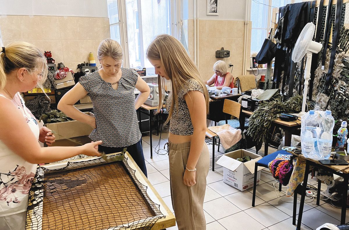 When the reporter walked around Poland for the first time in a year and a half, war was a part of everyday life… “Mothers of the Quay” in camouflage: Tokyo Shimbun TOKYO Web