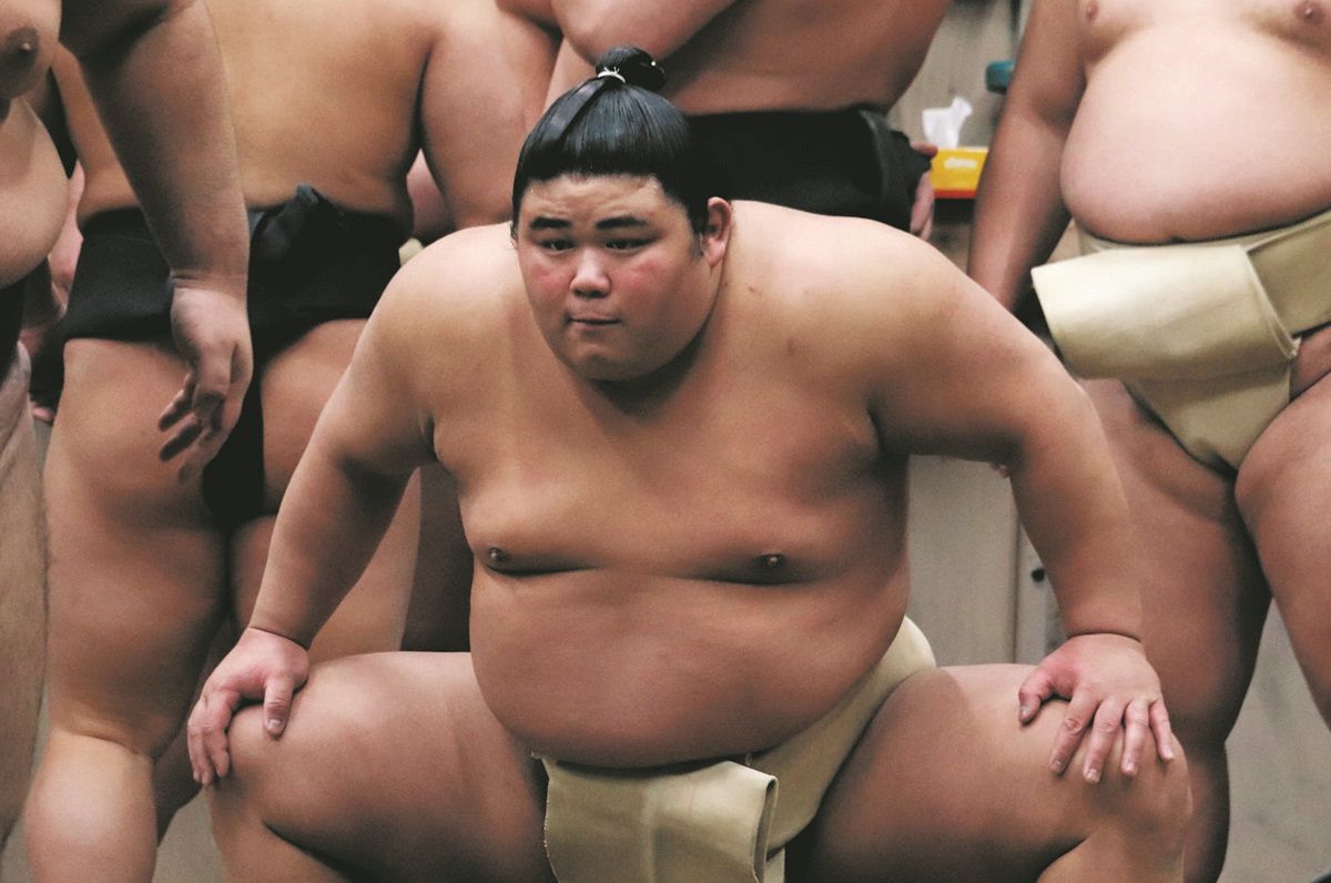 大相撲　ステッカー　伯乃富士　伯桜鵬 初場所新番付】伯桜鵬が伯乃富士に改名 伊勢ケ浜部屋9人改名、31人中