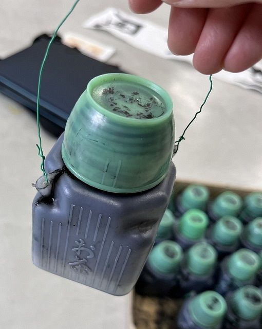 習字の筆洗いに「お茶」マークの謎 駅弁容器が教材に？石川県で定着