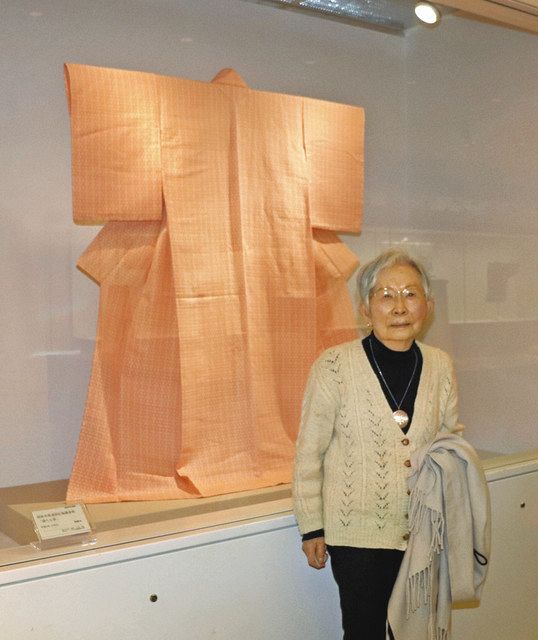 和紙の糸で織る「紙布」の世界 第一人者・水戸の桜井さんが展覧会 県