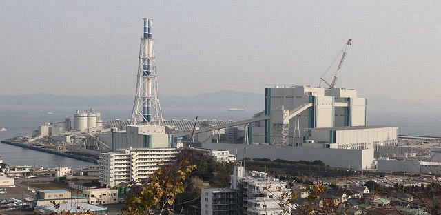 建設が進む横須賀火力発電所の新1、2号機＝神奈川県横須賀市で