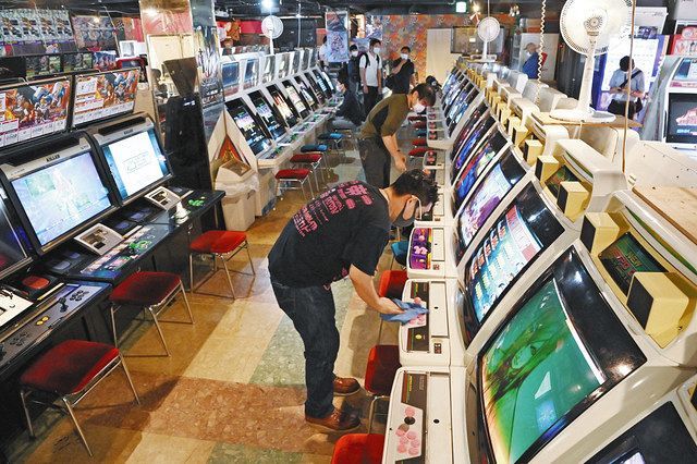 マイクにカバー 店内に扇風機 カラオケ ゲームセンターが再開 東京新聞 Tokyo Web