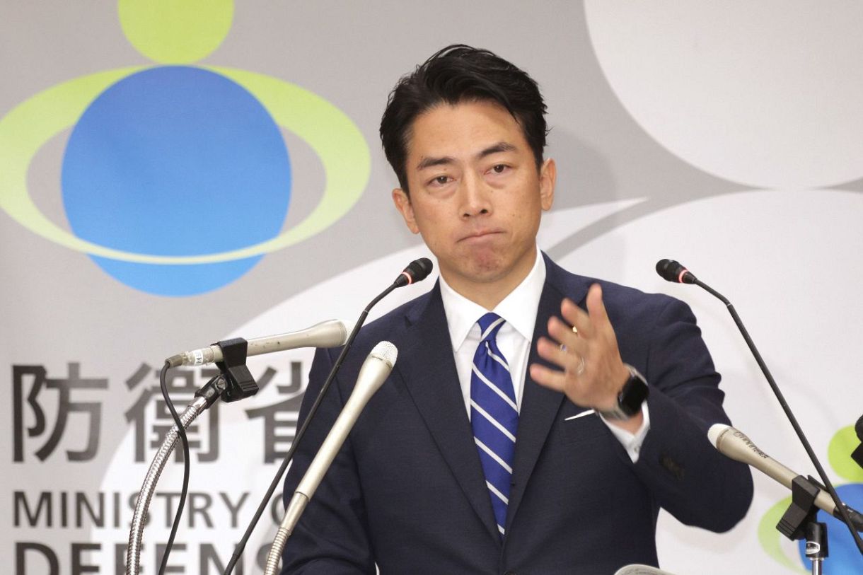 小泉進次郎防衛大臣「報告が上がっていなかった」 自衛隊員が自民党