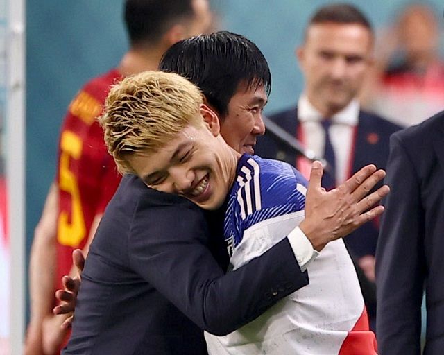 W杯日本勝利　サッカー日本代表ユニフォーム　ドーハの悲劇