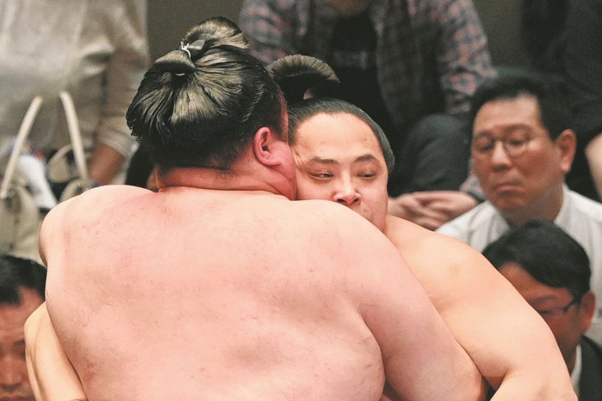 平幕琴栄峰、霧島＆若隆景と並んで4戦全勝 快進撃はこの春鍛え抜いた