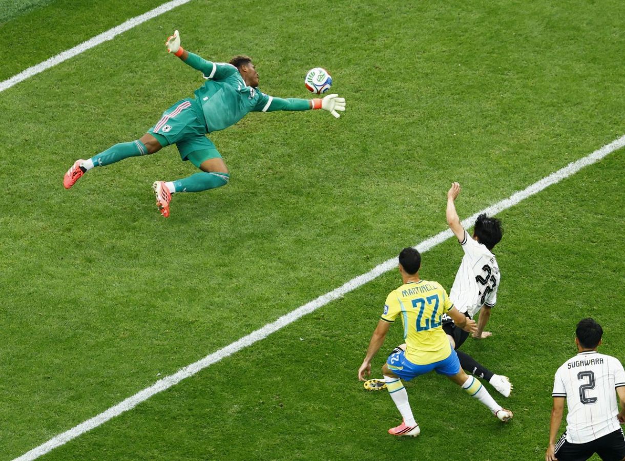 W杯、日本はブラジルに逆転負け 1―2、過去最高の16強届かず：東京