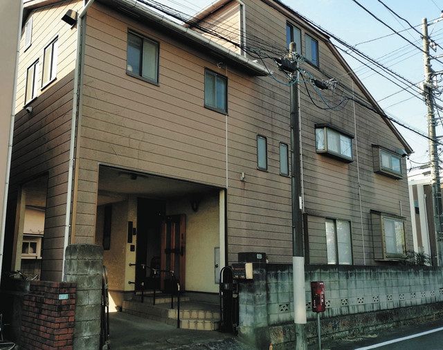 狛江市が借り上げ、改装して地域の福祉拠点に整備することが決まった空き家＝市提供