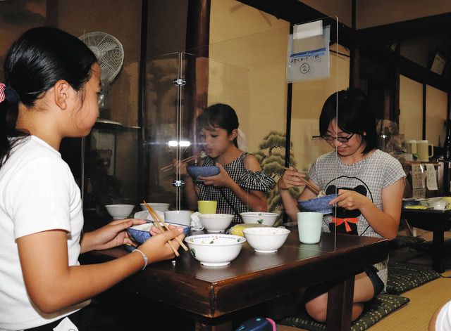 居酒屋が昼限定で子ども食堂 JR蘇我駅徒歩5分「やまちゃん」 3年前の