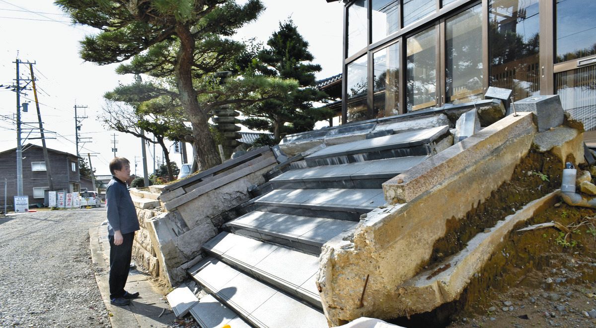 家の修復したいのに！ 能登半島地震の液状化で地盤が横ズレ、境界が