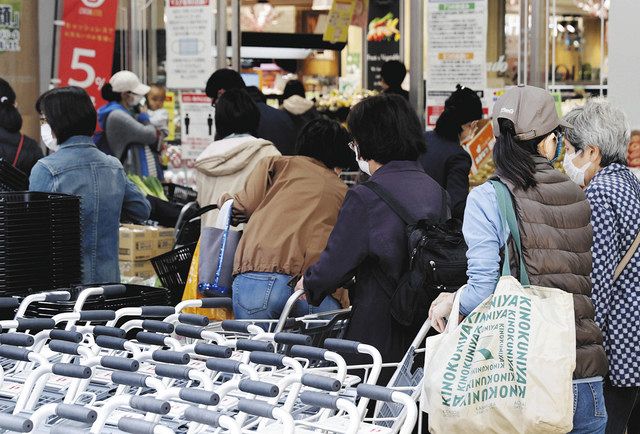新型コロナ スーパー来店 休日シフト 宣言前比４０ 増の時間帯も 東京新聞 Tokyo Web