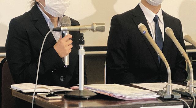 「もう一度救済法案の内容の検討を」と訴える2世ら＝23日、東京都内で