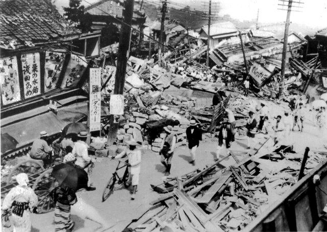 大震災を見た青年＞（下）8～14日 メチャメチャいぶされている：東京
