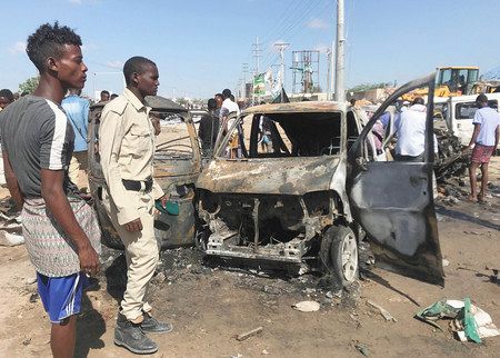 ソマリアで爆弾テロ 車爆発 大学生ら９０人死亡 東京新聞 Tokyo Web