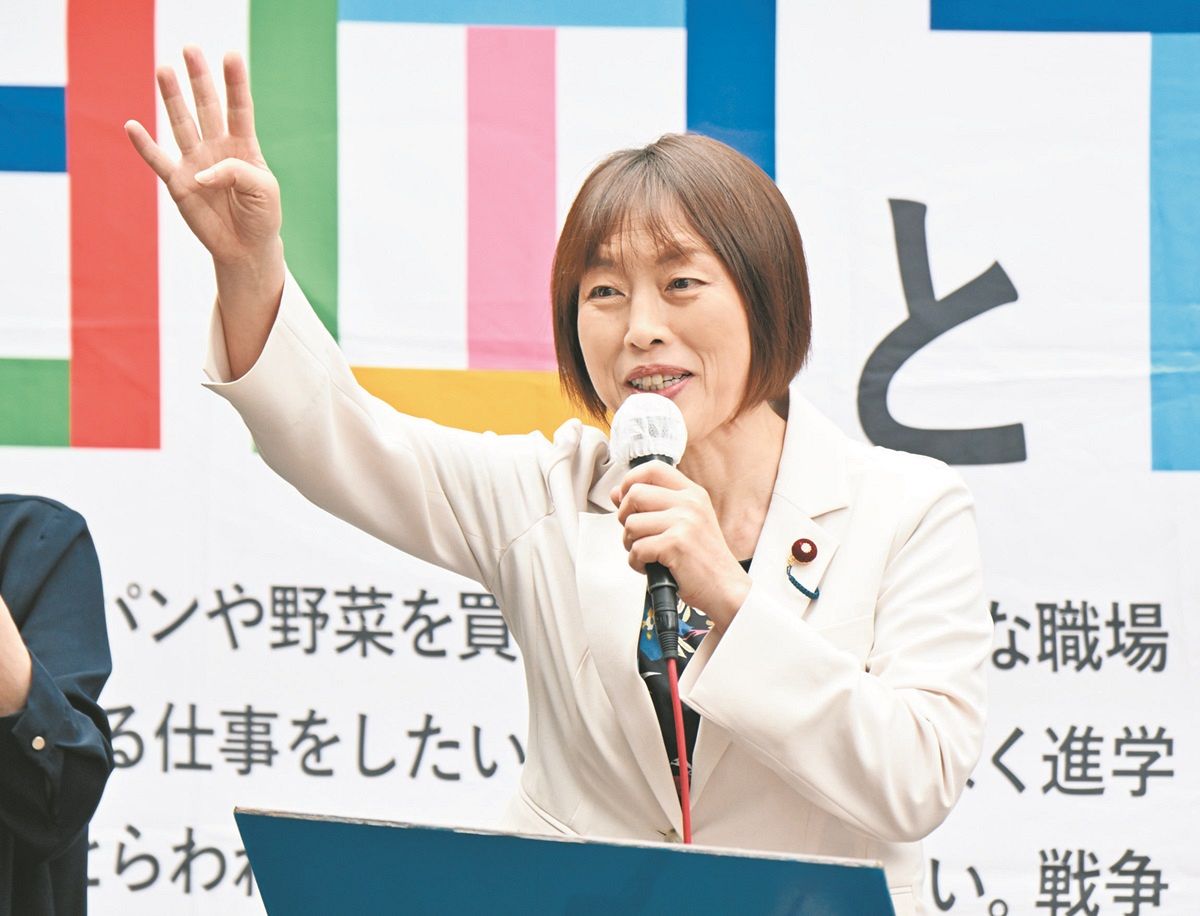 Amazon.co.jp: ドキュメント政権交代-自民党崩壊への400日