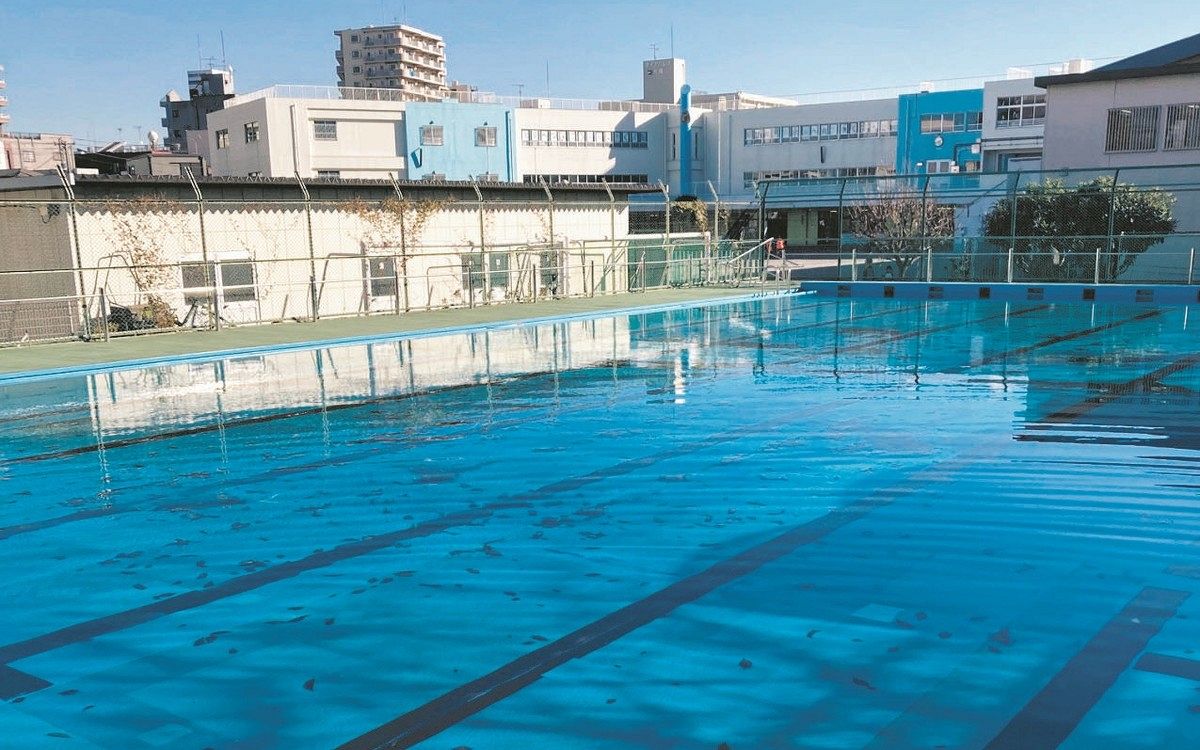 小学校　プール また川崎市立小学校のプールで50万円分の水が出しっぱなし 今回は先生に水道代を請求せず：東京新聞デジタル