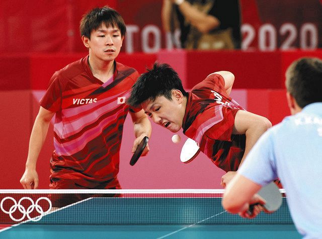 勝負手 の張本智和 丹羽孝希ペアが勝利の起点に 卓球男子団体が準決勝進出 東京新聞 Tokyo Web 勝負手 の張本智和 丹羽孝希ペアが勝利の起点に 卓球男子団体が準決勝進出 東京新聞 Tokyo Web