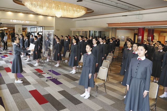 東京新聞