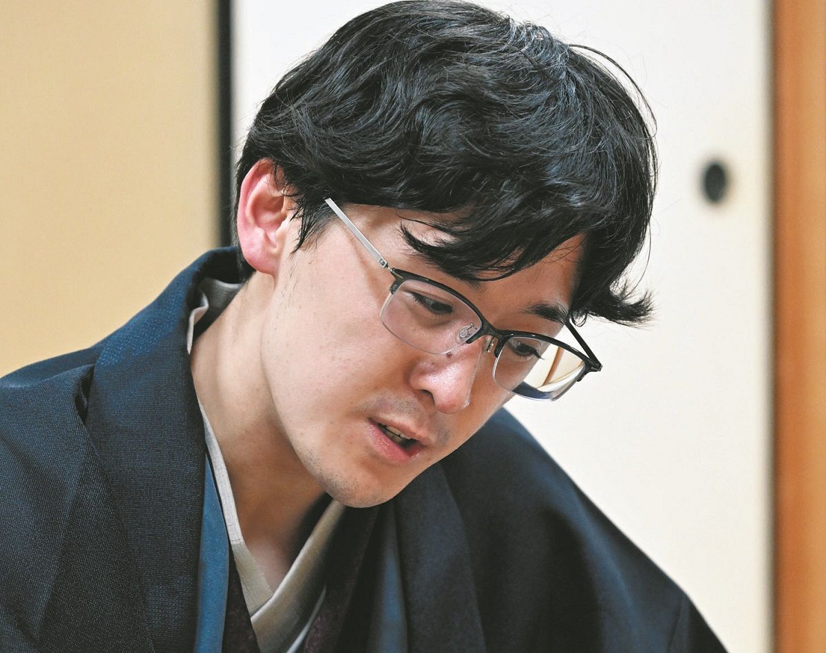 緊張感と喜びの将棋「エポワン」が初登場！ 伊藤匠新叡王が藤井聡太叡王を下し初タイトル！【コラム/将棋】 | Trading Card Journal
