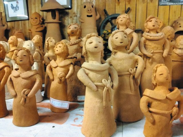 マッチョ埴輪　陶器製　置き物　はにわ　土器 マッチョ 埴輪 怖い 埴輪 鍬を担ぐ男子 文化遺産オンライン