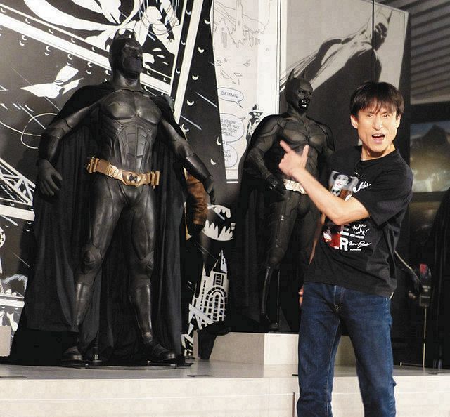 なだぎ武 Dc展 スーパーヒーローの誕生 に来場 東京新聞 Tokyo Web