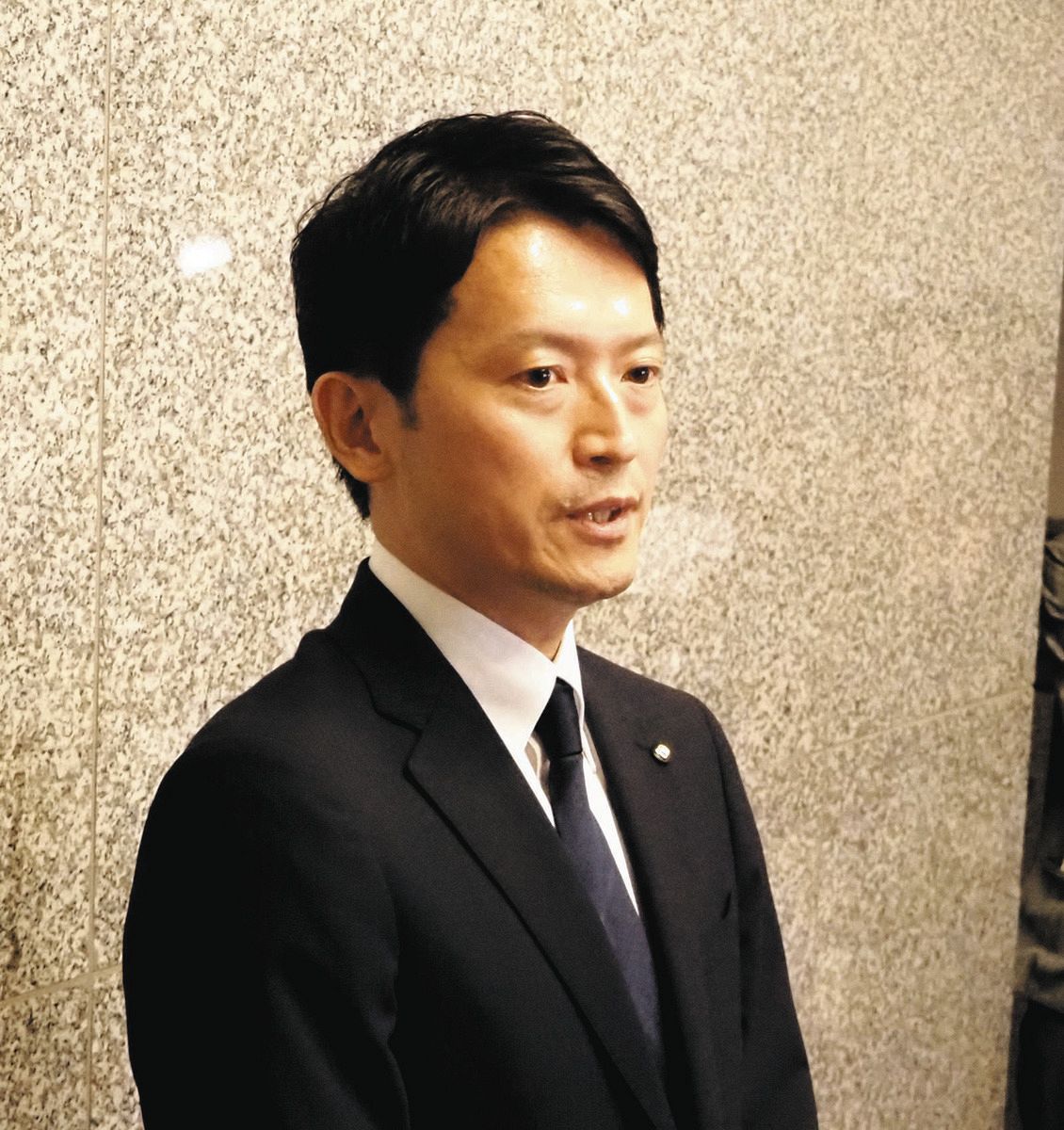 不信任決議案の可決を受けて「結果責任を感じている」と述べた斎藤元彦知事