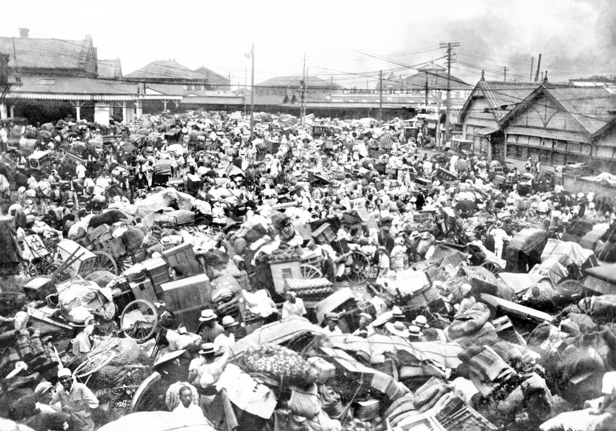 ⭐️緊急値下げ⭐️ MILLE MIGLIA 洋書 写真 当時物 ザ・ビートルズを内側から捉えた「ポール・マッカートニー写真展 1963