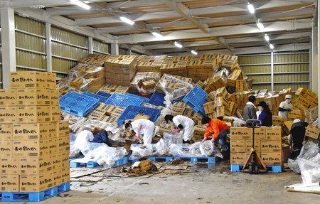 台風１９号 浸水被害 仕事も打撃 腰まで水 工場被災 川越 老舗せんべい店 東京新聞 Tokyo Web