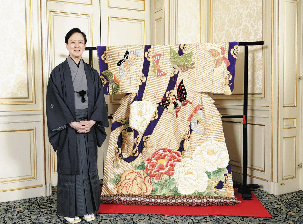 絢爛（けんらん）豪華 玉三郎の衣装、英国で展示：東京新聞 TOKYO Web
