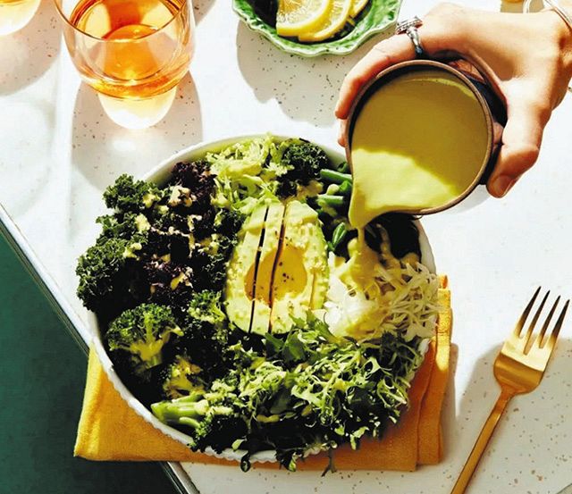 コーン、アボカド、ライムの黒豆サラダ ビネグレットソースのレシピ