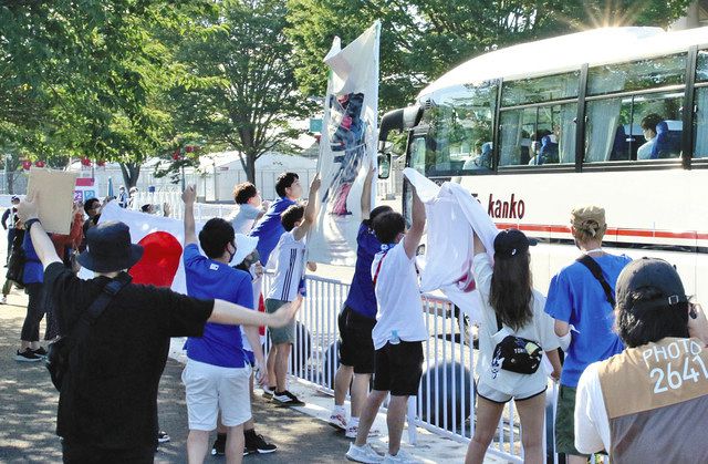 スタジアム周辺で密集 カシマ 五輪サッカー男子・日本代表戦 ...