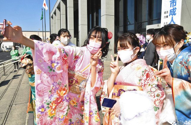 コロナと生きる いばらき 21歳 やっと成人実感 土浦市が1年2カ月遅れで式典 東京新聞 Tokyo Web