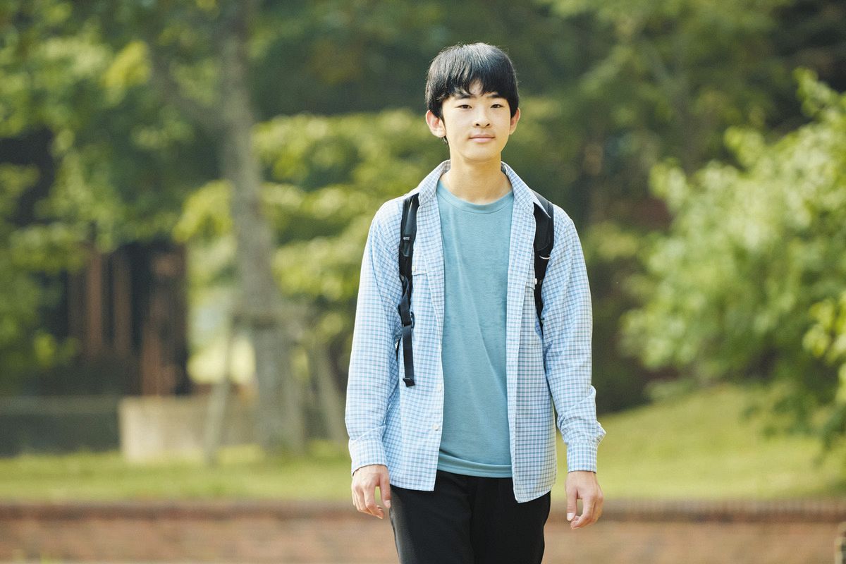 悠仁さま、19歳の誕生日に「成年式」 新調した冠は257万円 秋篠宮さま 