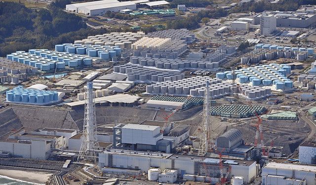 タンクに保管中の処理水のうち、7割は「処理途上水」が占める＝福島県大熊町の東京電力福島第一原発で