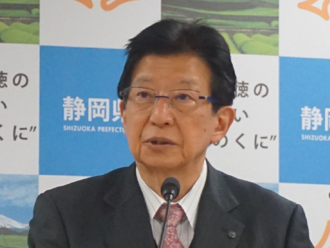 静岡県の川勝平太知事＝15日、県庁で
